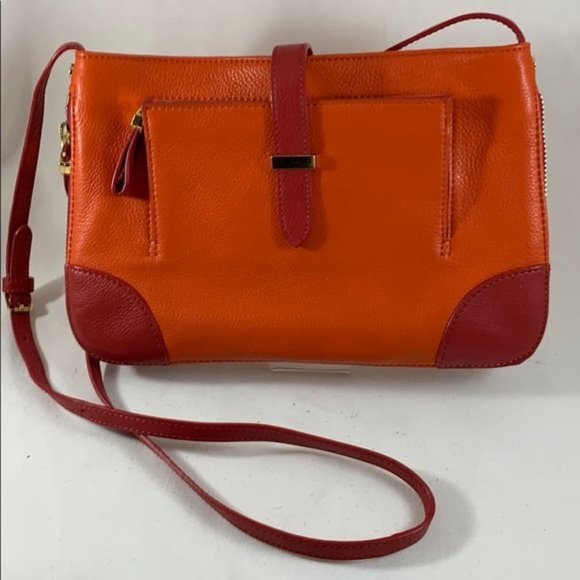 Tory Burch Handbags - Beautiful Tory Burch Crossbody Bag